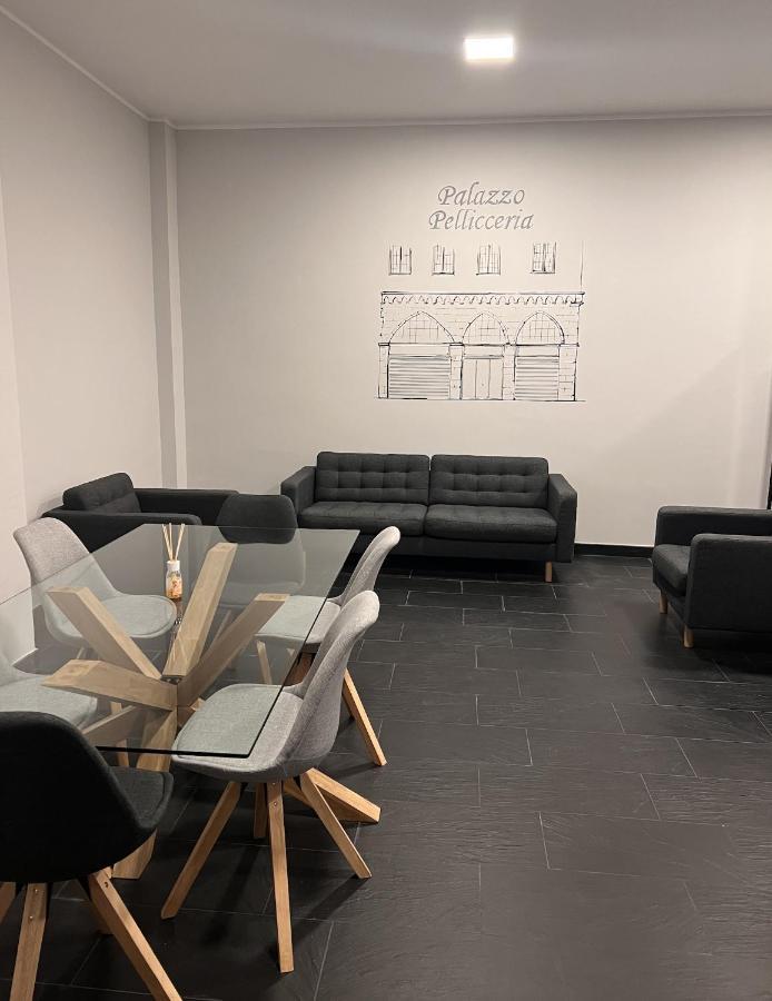 Pellicceria Apartment Genua